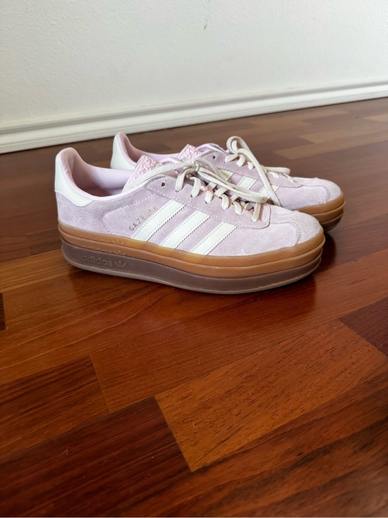 adidas Shoes - ADIDAS Gazelle Platform Sneakers in Pale Pink with Gum Sole💕💕